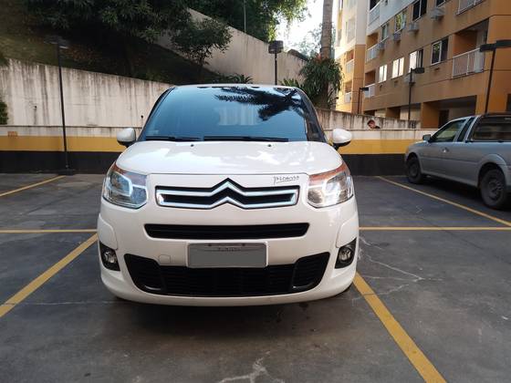 CITROËN C3 PICASSO 1.5 FLEX GLX MANUAL CITROËN C3 PICASSO 1.5 FLEX GLX MANUAL